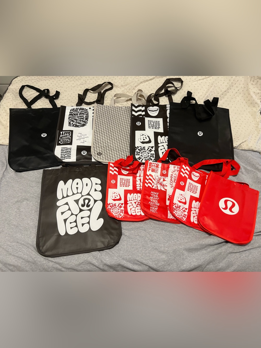 Lululemon Tote Bags